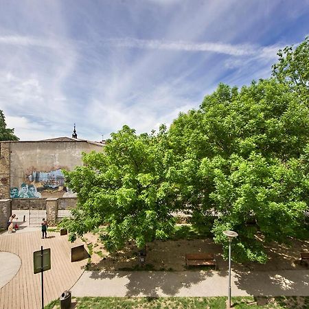 La Casa De Santa Maria Estudios Vitoria-Gasteiz Eksteriør billede