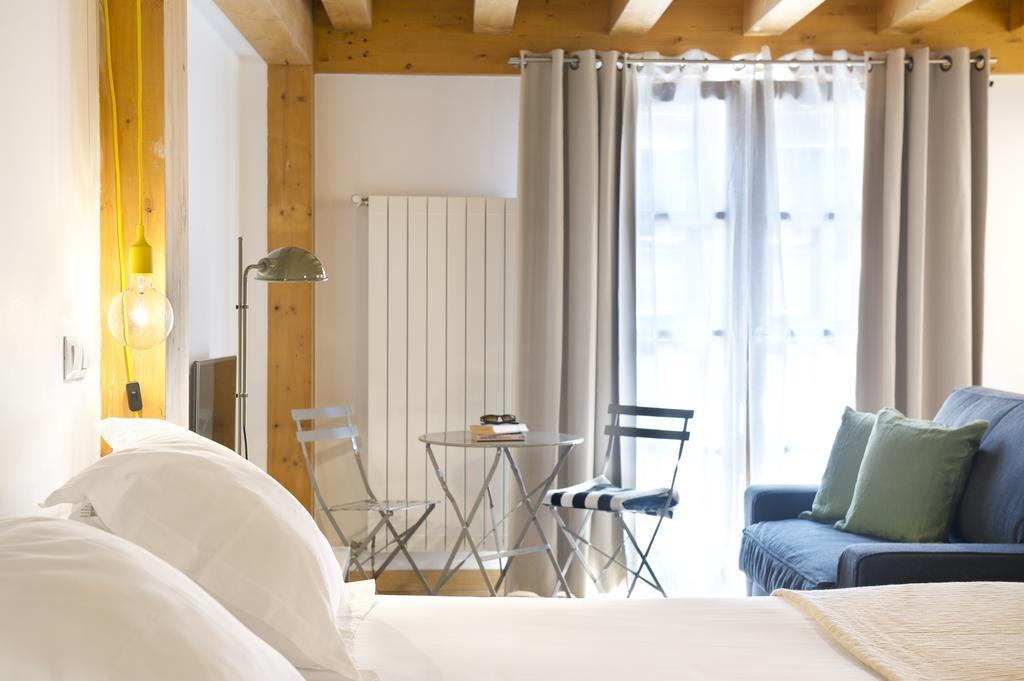 La Casa De Santa Maria Estudios Vitoria-Gasteiz Eksteriør billede