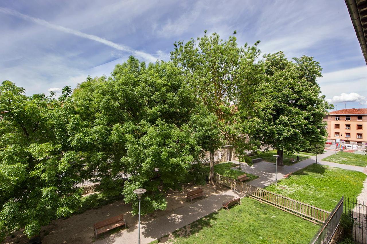 La Casa De Santa Maria Estudios Vitoria-Gasteiz Eksteriør billede