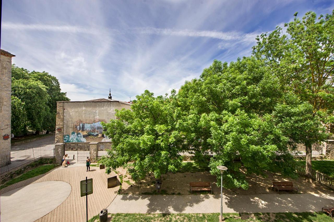 La Casa De Santa Maria Estudios Vitoria-Gasteiz Eksteriør billede